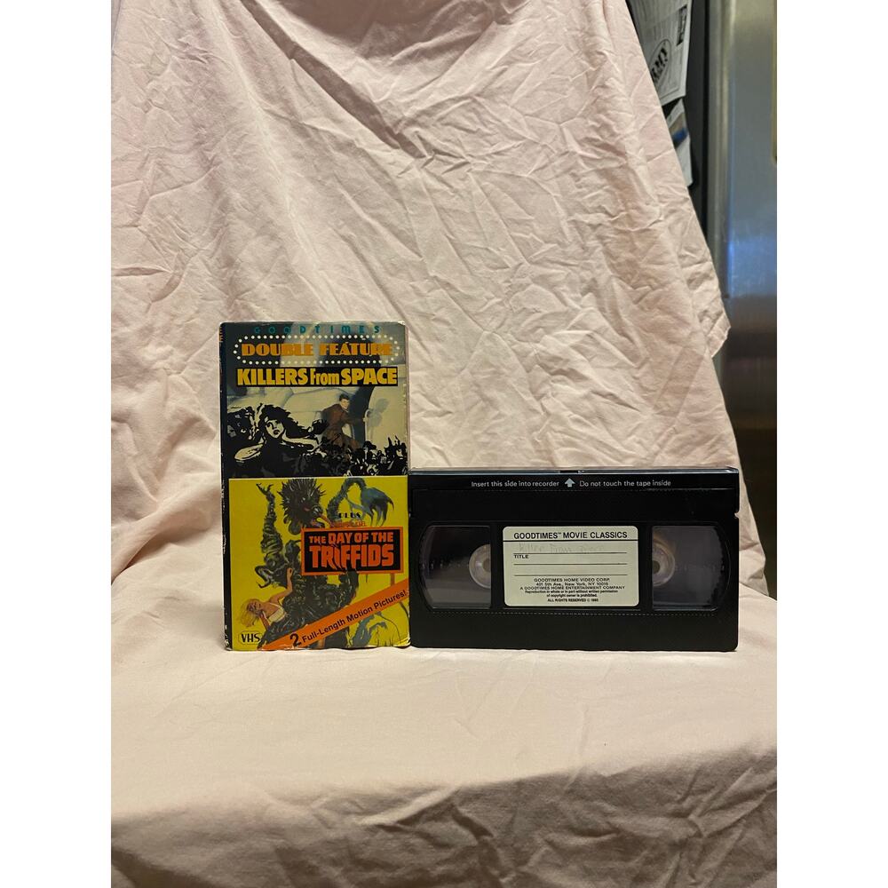 Killers From Space The Day of the Triffids Double Feature (VHS, 1986)
